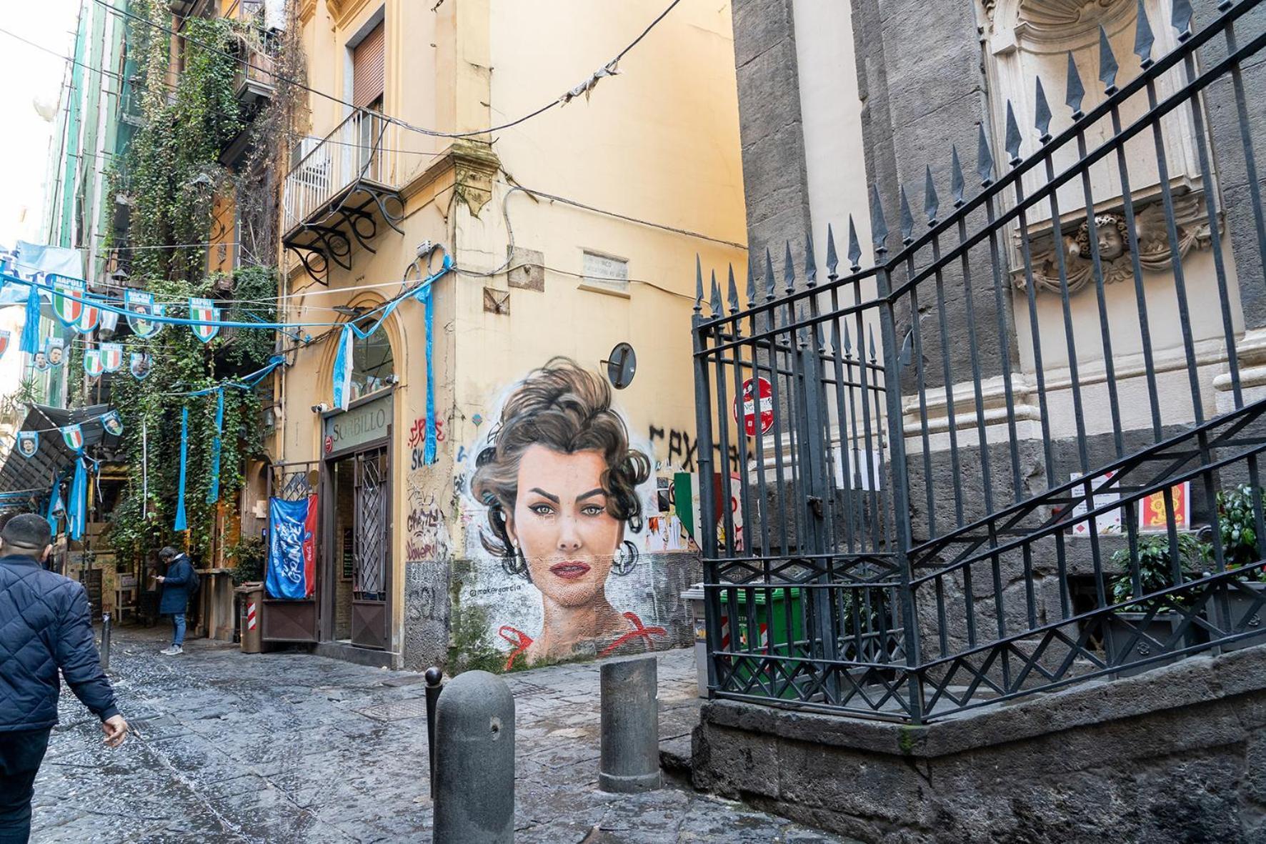 A Casa Di Edel Bed & Breakfast Napoli Exterior foto